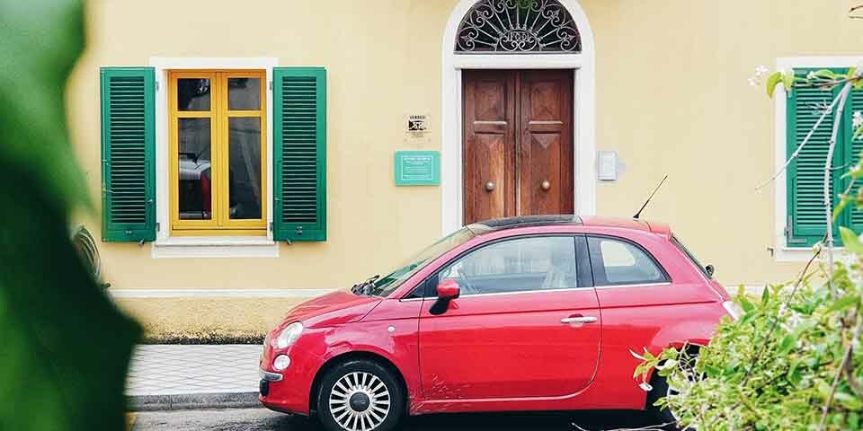 哪裡的汽車貸款利率比較低?除了利率還有這3點也很重要!