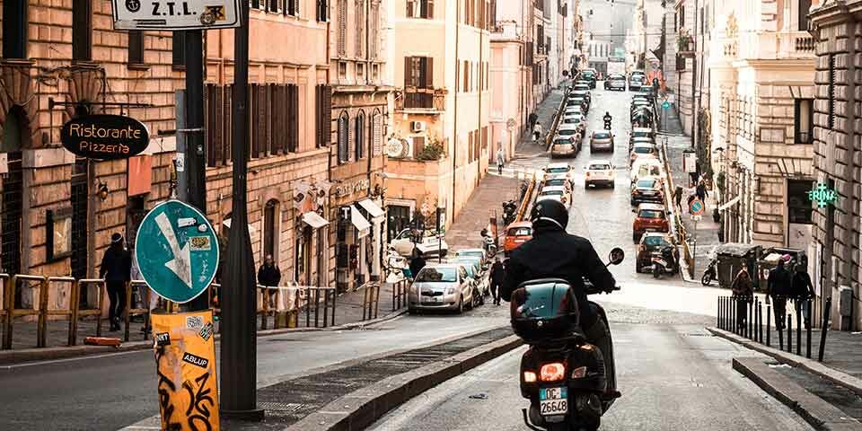 雲林當舖機車融資貸款好過嗎?機車貸款融資這些地方要注意!