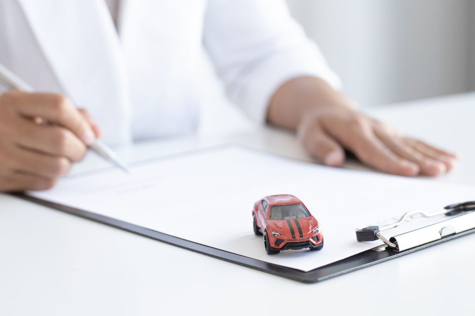 當鋪汽車借款利息怎麼算?汽車借款利率高低與信用聯徵條件有關嗎?