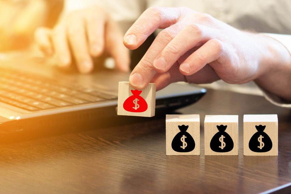 哪裡可以借錢不用利息?急需借錢哪裡可以借一萬?安全借錢方法推薦!